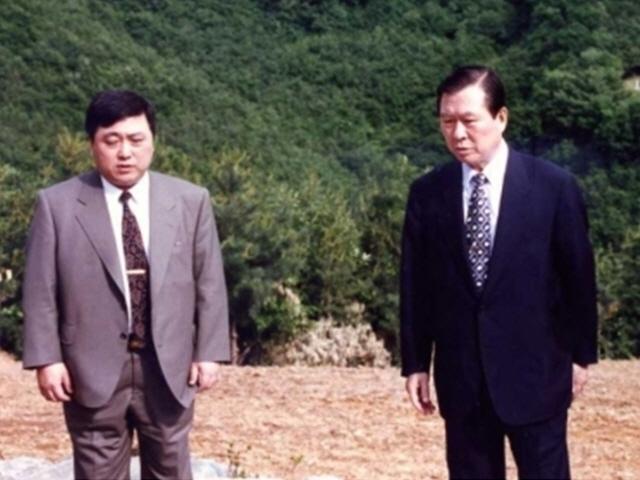 'DJ장남' 김홍일…아버지와 닮은 그의 굴곡진 인생