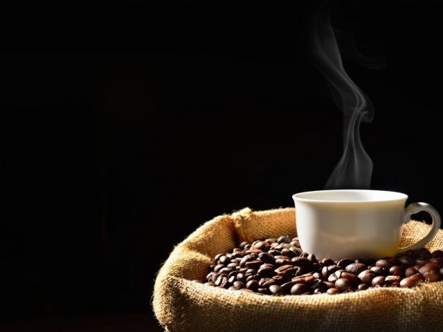 “디카페인 커피도 세포 보호 효과”