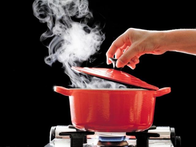 ANSES “코로나는 요리 온도에 민감, 음식 가열해 먹어야”