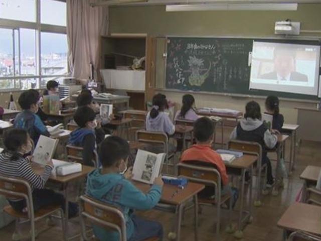 학생들 교실에 모아 두고… “이게 온라인 개학이냐” 일본 누리꾼들 비판