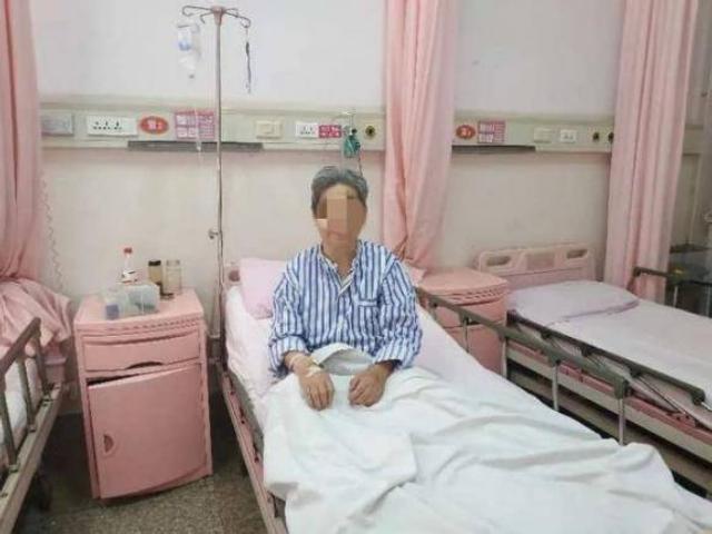 [여기는 중국] 80대·60대 모녀, 엘베 갇혀 소변으로 버텨 4일만에 구조