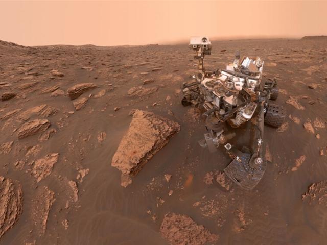 큐리오시티가 화성에서 보내온 사진 엽서