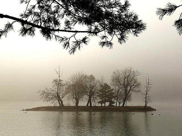 [여행]2000년간 마르지 않았던 호수, '쉼터'가 되다