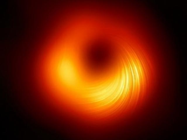블랙홀 <strong>중력</strong>보다 더 강력한 자기장 사상 첫 발견