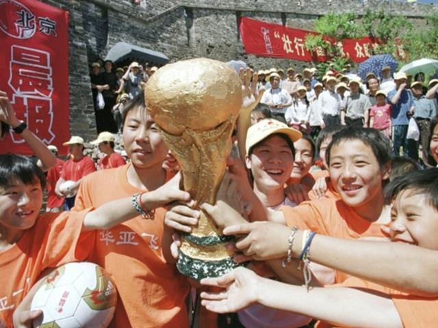 “14억 인구 중 단 11명이 없어서”...<strong>중국</strong>, 월드컵 출전도 관전도 '록다운'